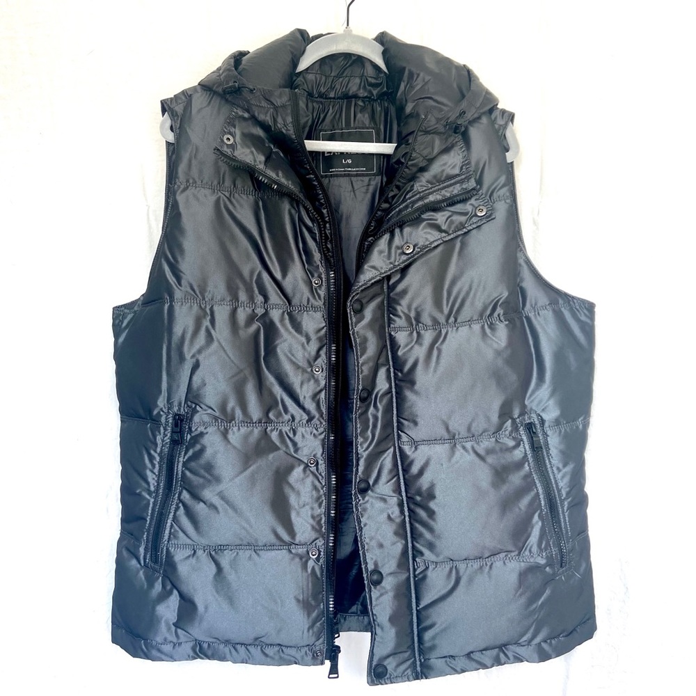 Men’s Black Hooded Puffer Vest